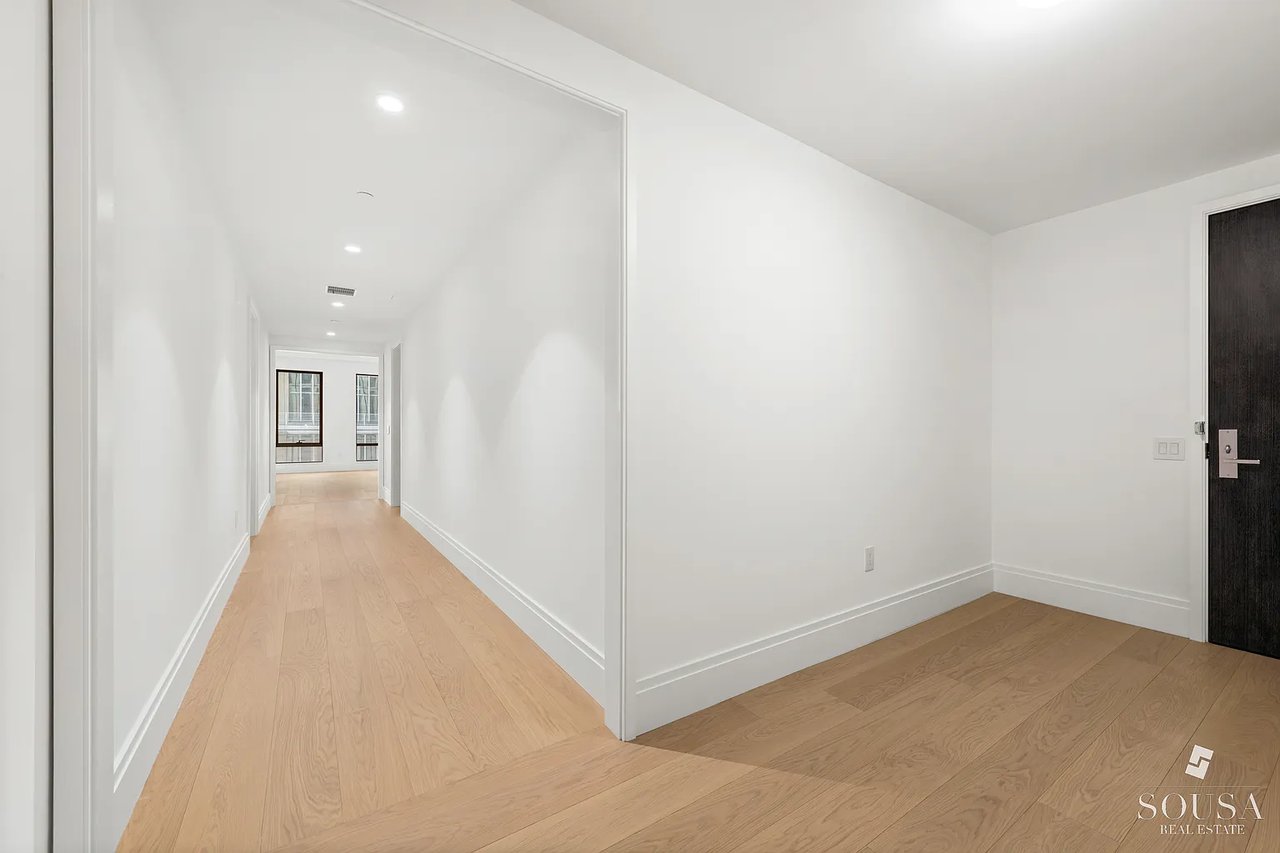 50 W 66th St #8A
