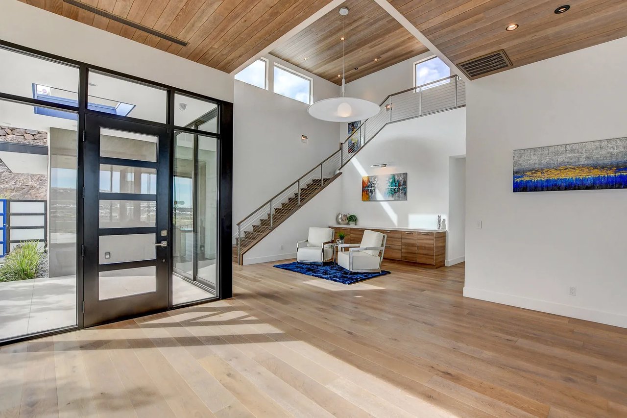 Modern Model Home for Sale in MacDonald Highlands