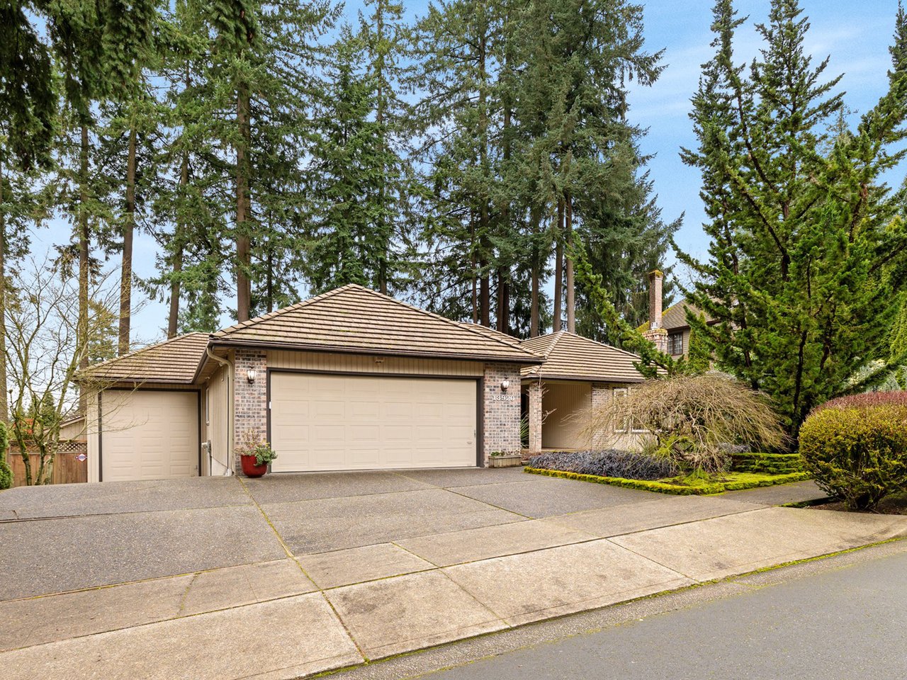 13920 SW SECRETARIET LN
