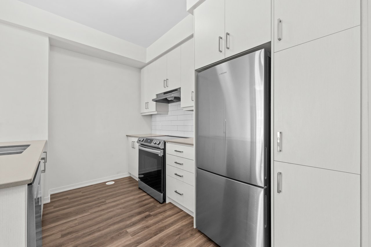 31 Honeycrisp Cres Townhouse 57