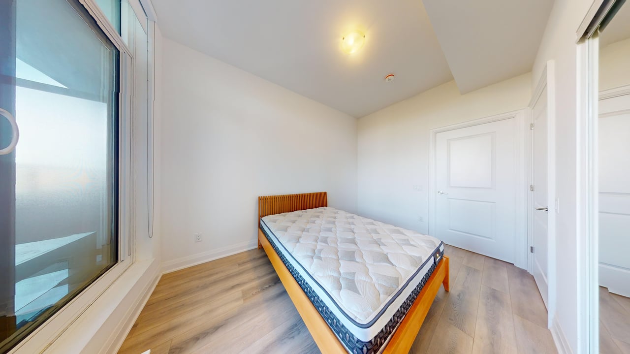 10 Gatineau Drive Unit: 209