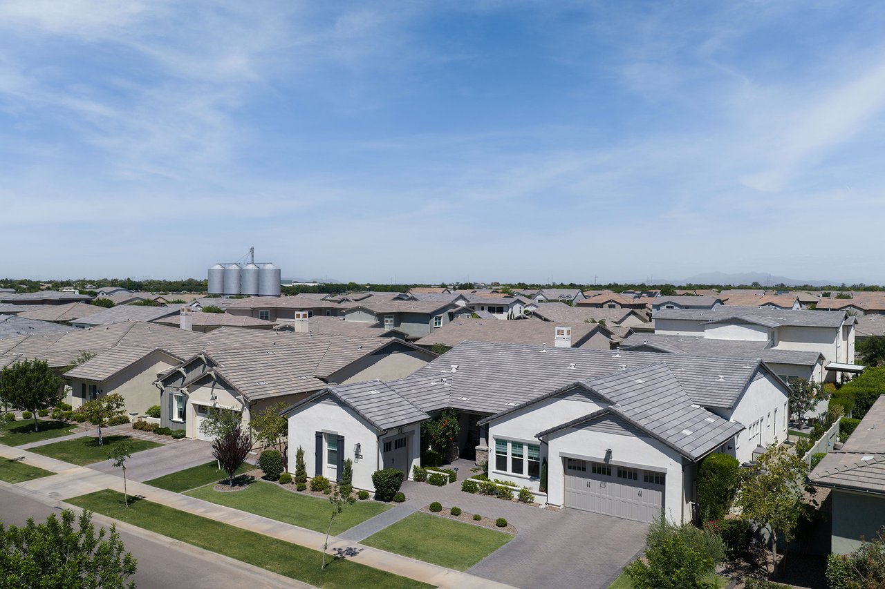 3548 E BLOOMFIELD Parkway