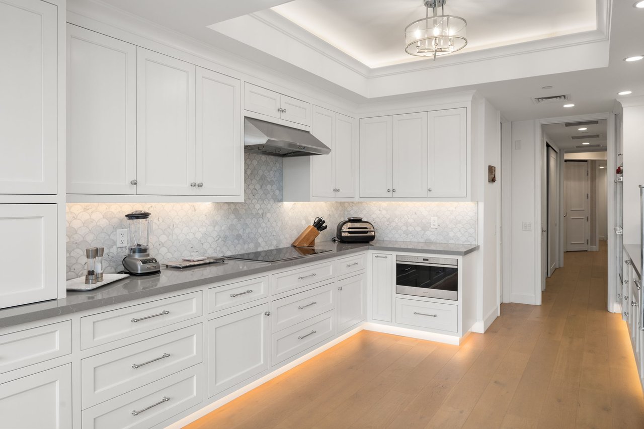 300 N Swall Dr Unit: 354, Beverly Hills 