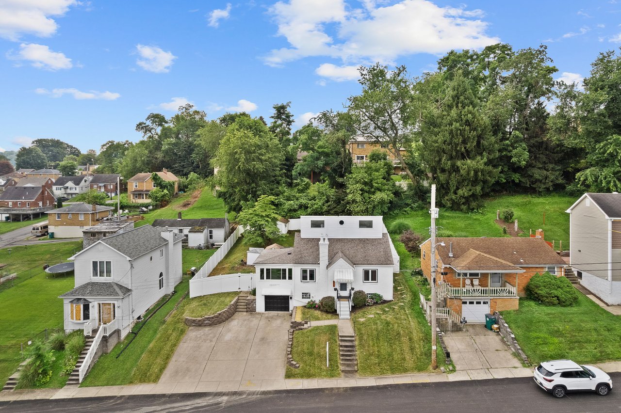 615 Lincoln Ave, Carnegie PA 15106