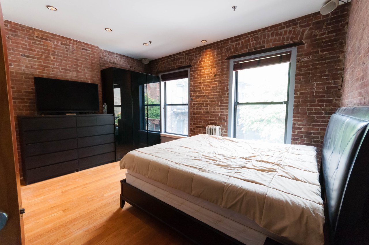 369 West 46th Street – Building