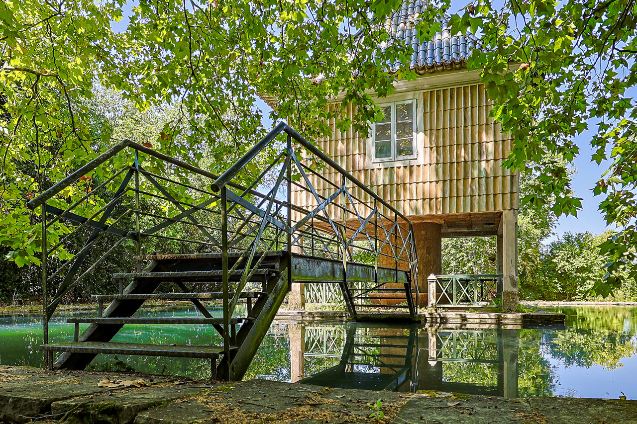 Magnificent 17th-Century Palace with  76,400 m² Estate Near Coimbra