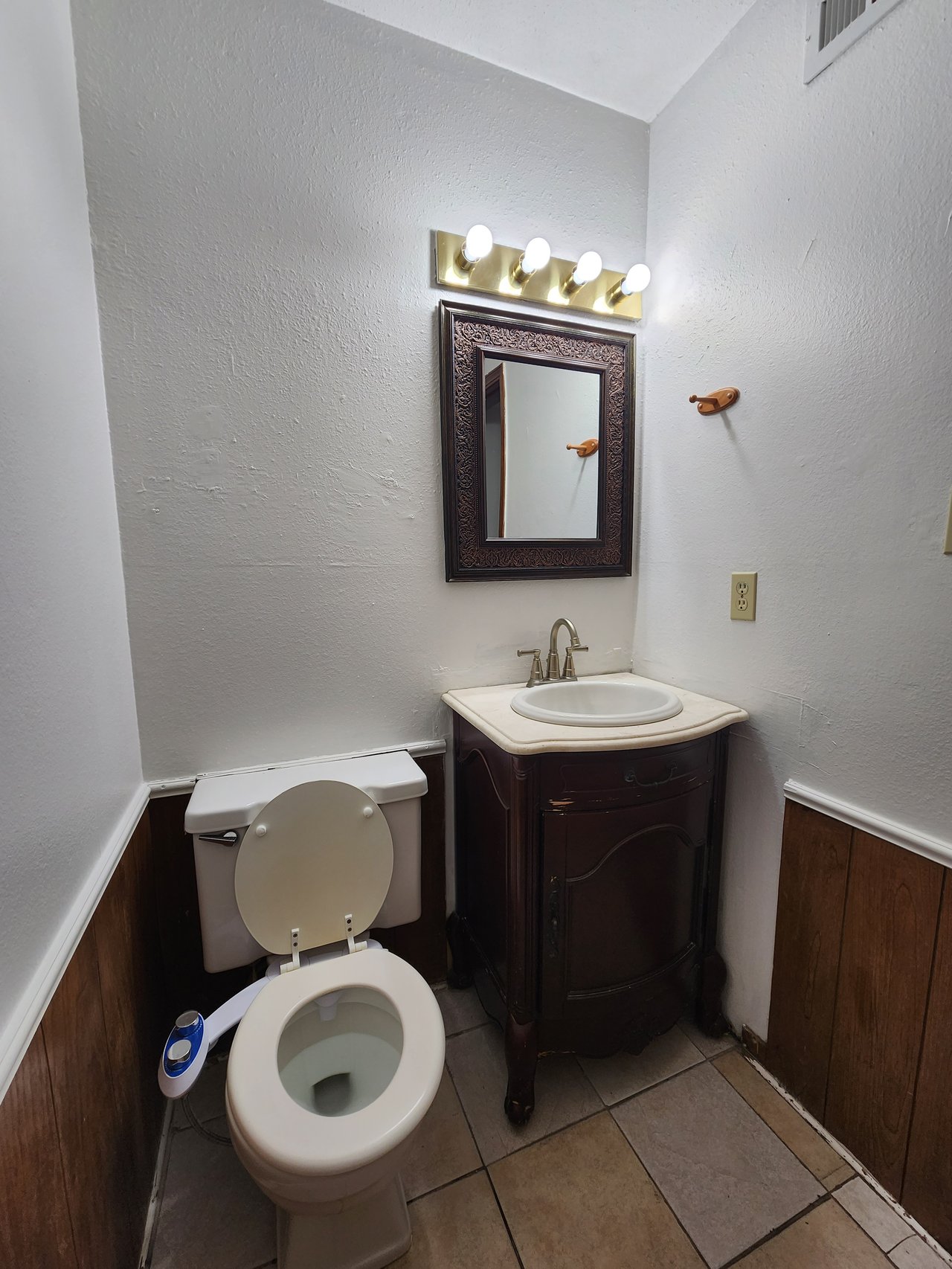 3901 North Kickapoo Unit 7