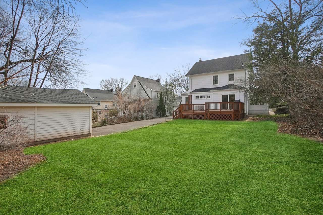 39 Collinwood Rd