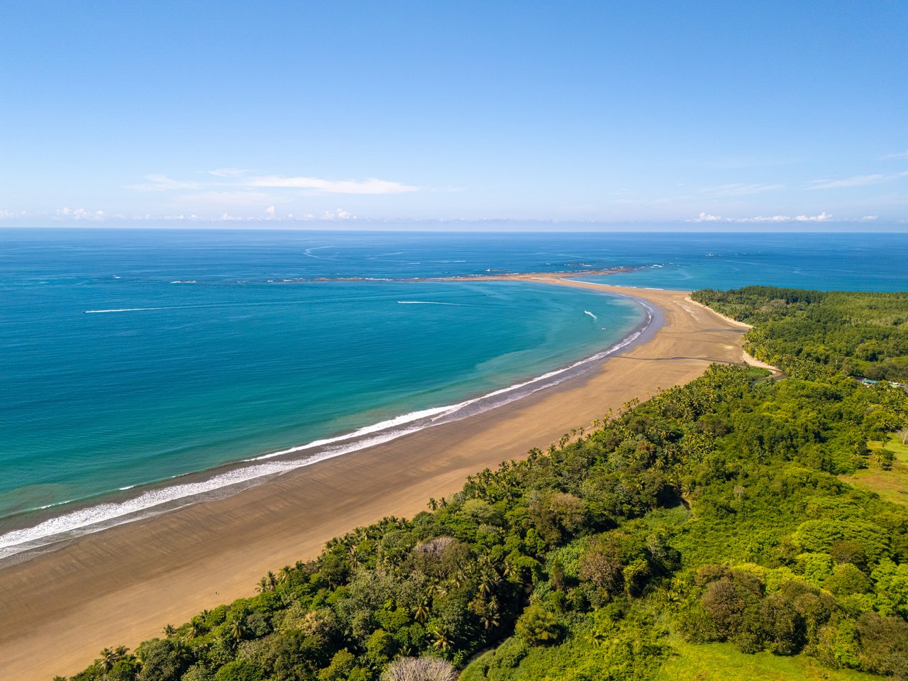 Casa Brisa de La Playa, 2 Bedroom Home Just Steps From the Beach!