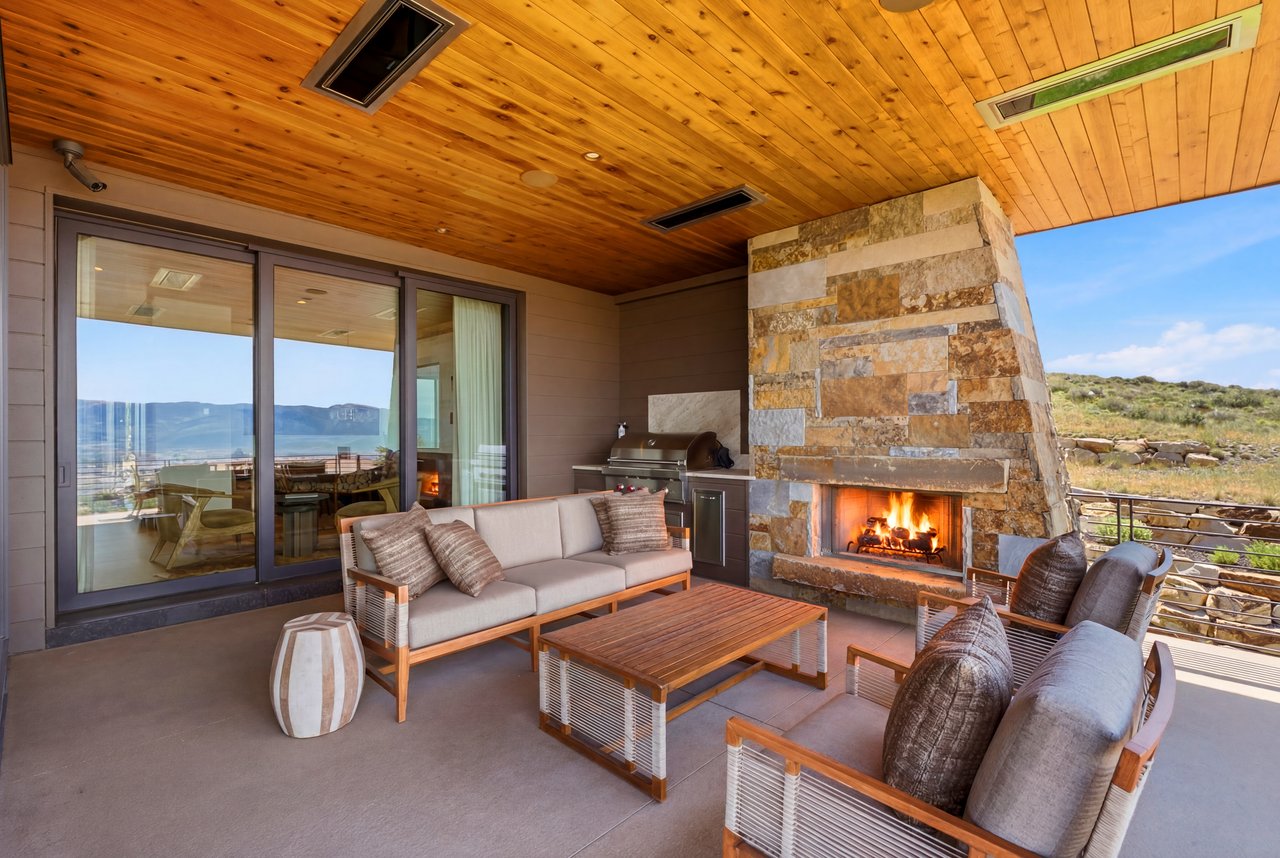 Top-of-Promontory Architectural Estate — Furnished & Turnkey - Front-Row Mountain Views