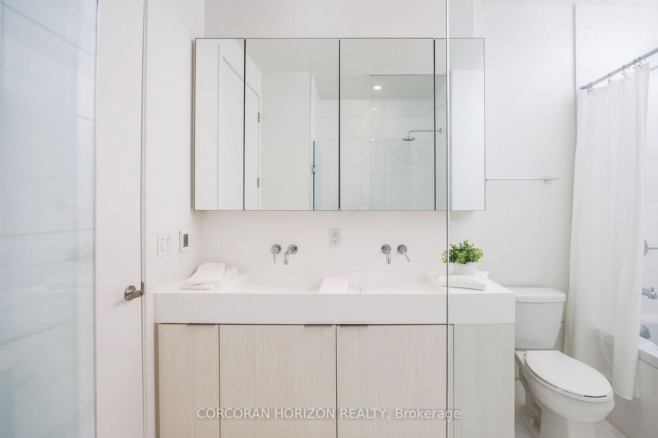 SUGARBEACH PENTHOUSE LIVING