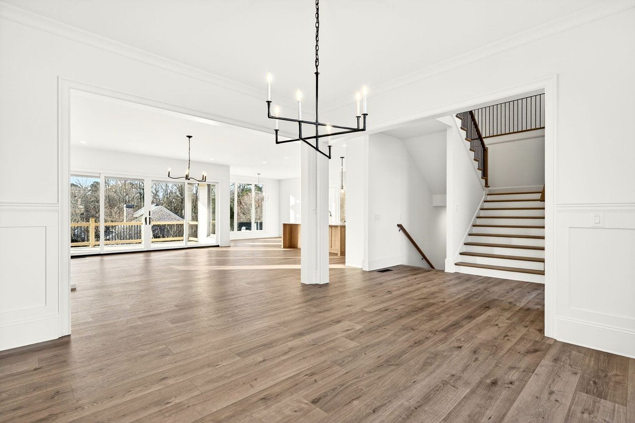 100 King Street | HISTORIC DOWNTOWN ROSWELL