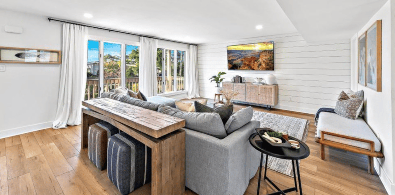 57 Bayview Avenue, Loveladies