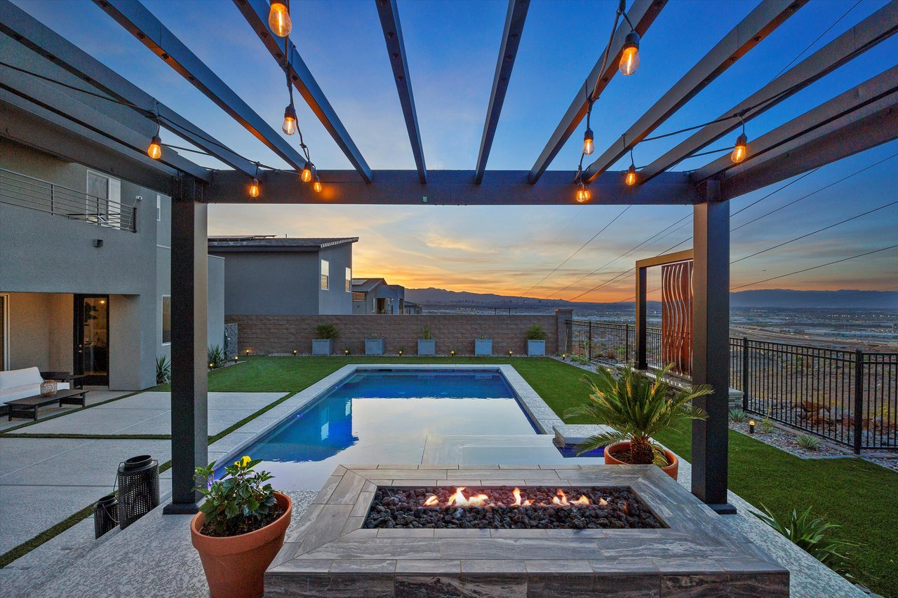 258 Shaded Canyon Drive