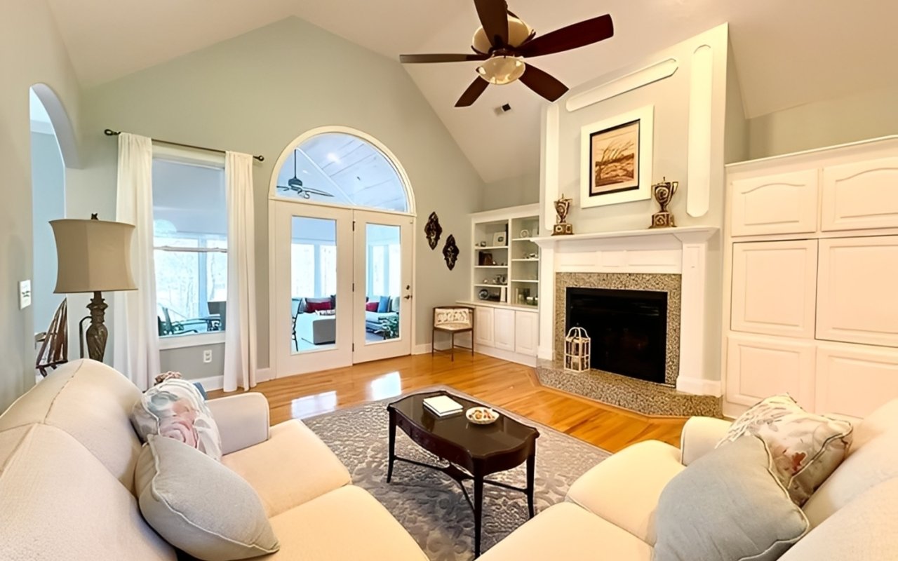 SOLD! Join Us for an Exclusive Open House at This Stunning Lake Hartwell Home!