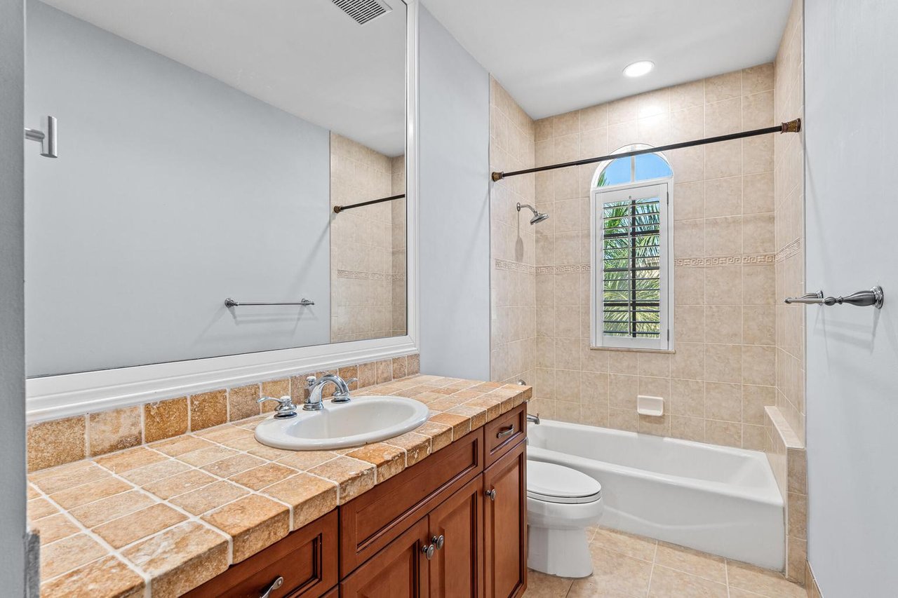 17550 Cir Pond Ct