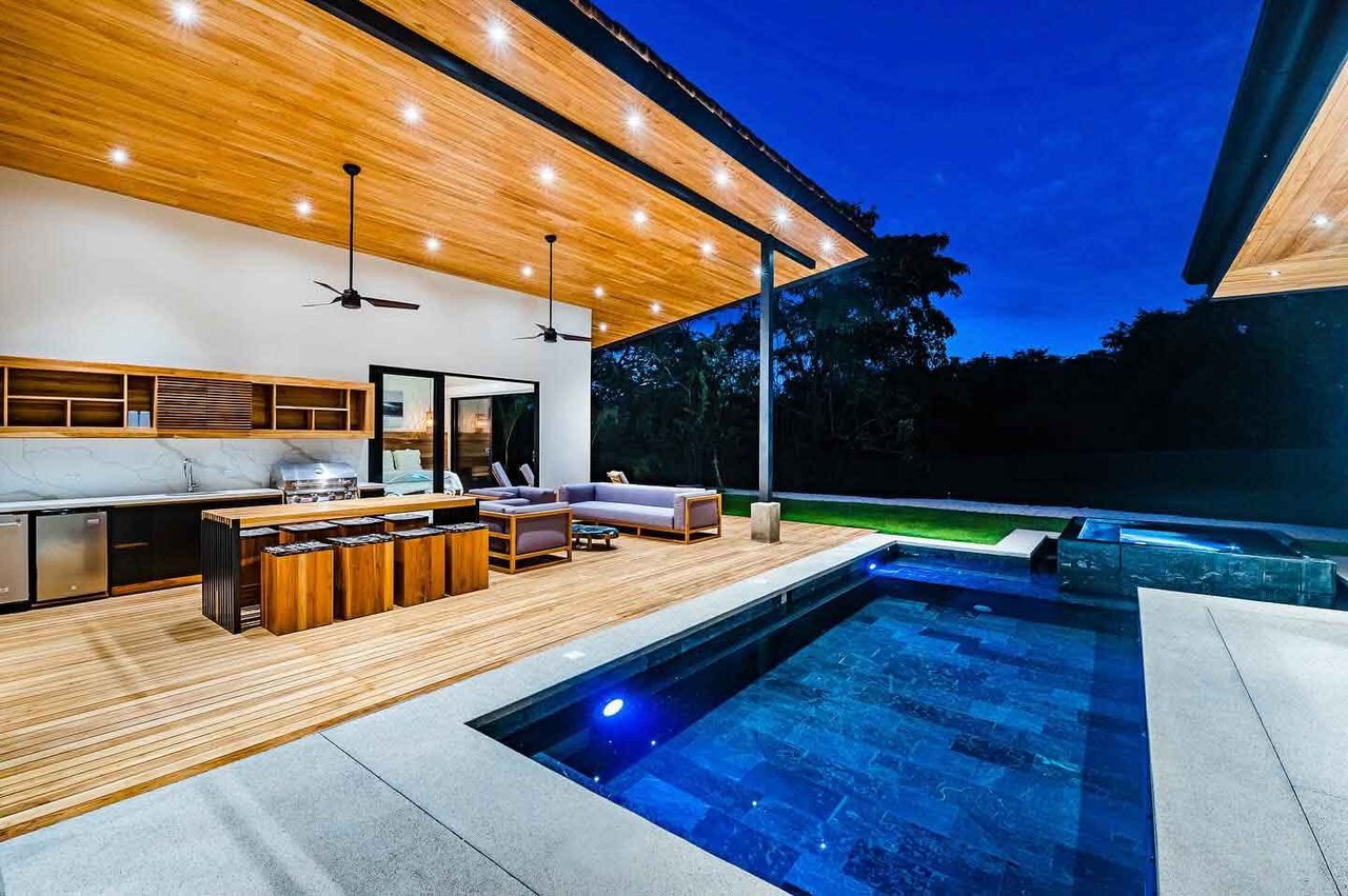 Casa Amici | Luxury Single-Level Designer Home Steps from the Beach in Hacienda Pinilla