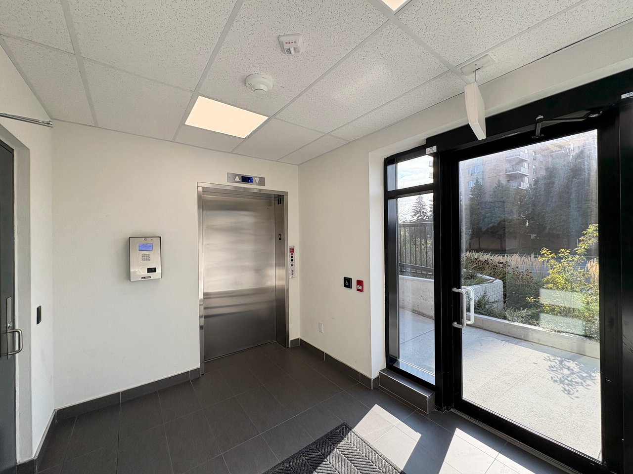 3401 Ridgeway Drive Unit: 307