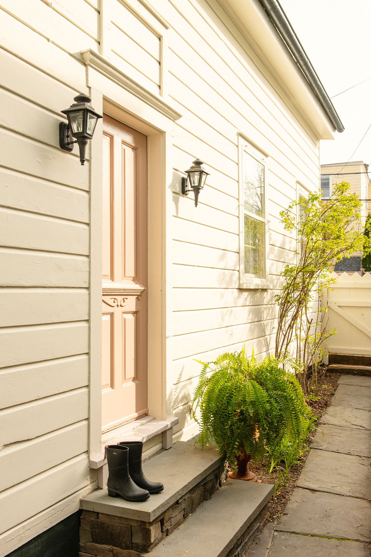 445 Union Street, Hudson