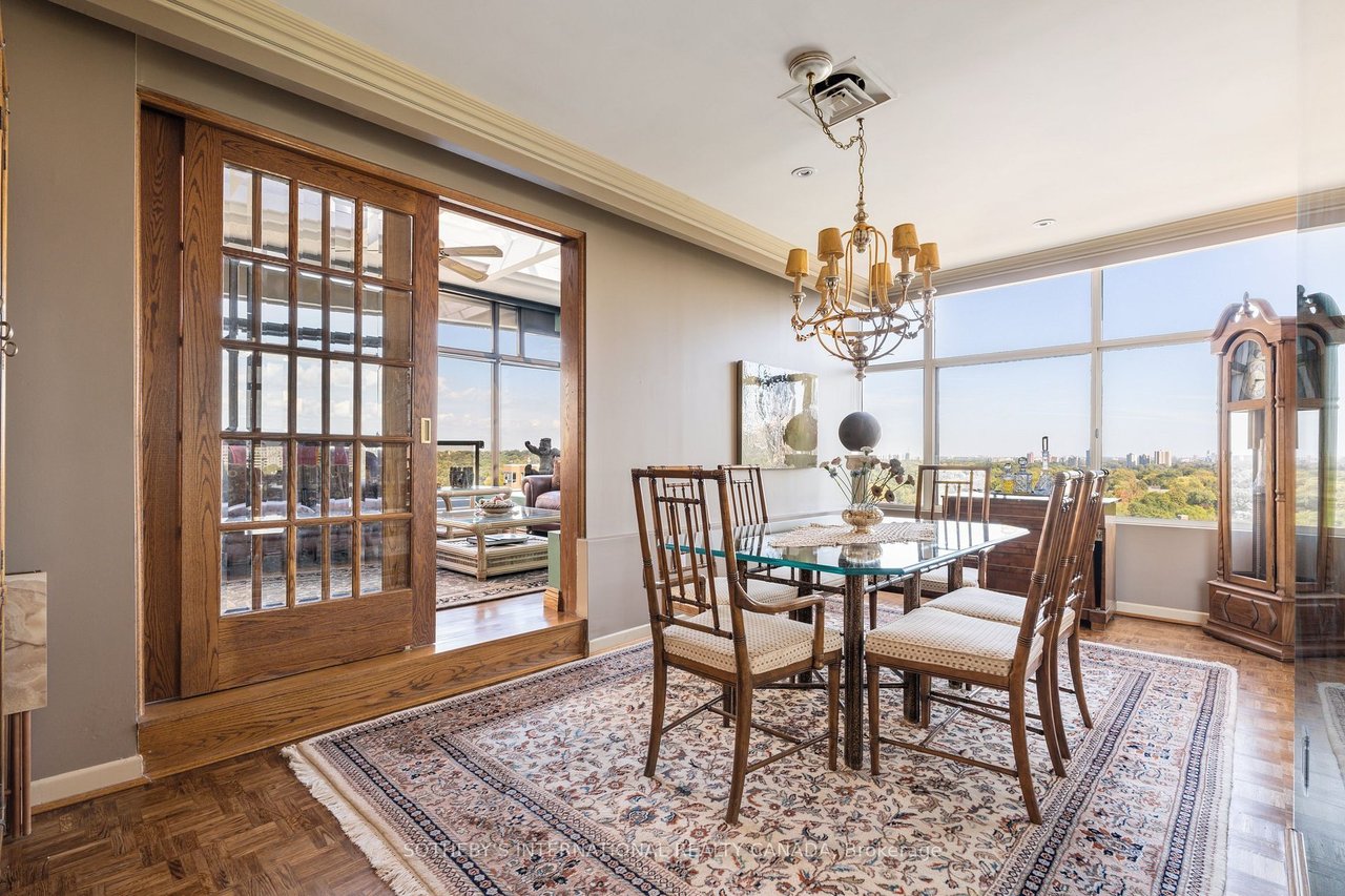 LUXURY SPACE BY RAMSDEN PARK 