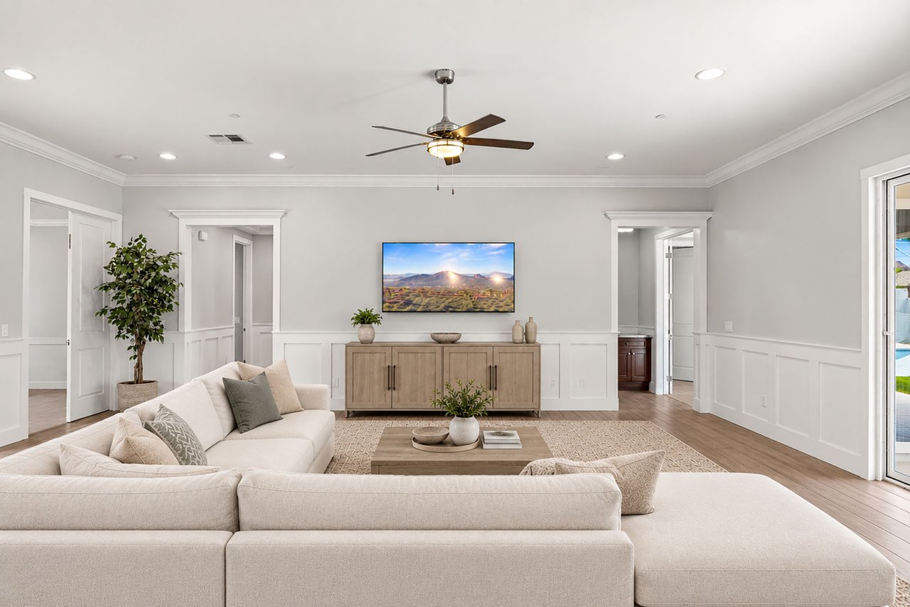 3412 N KACHINA Lane