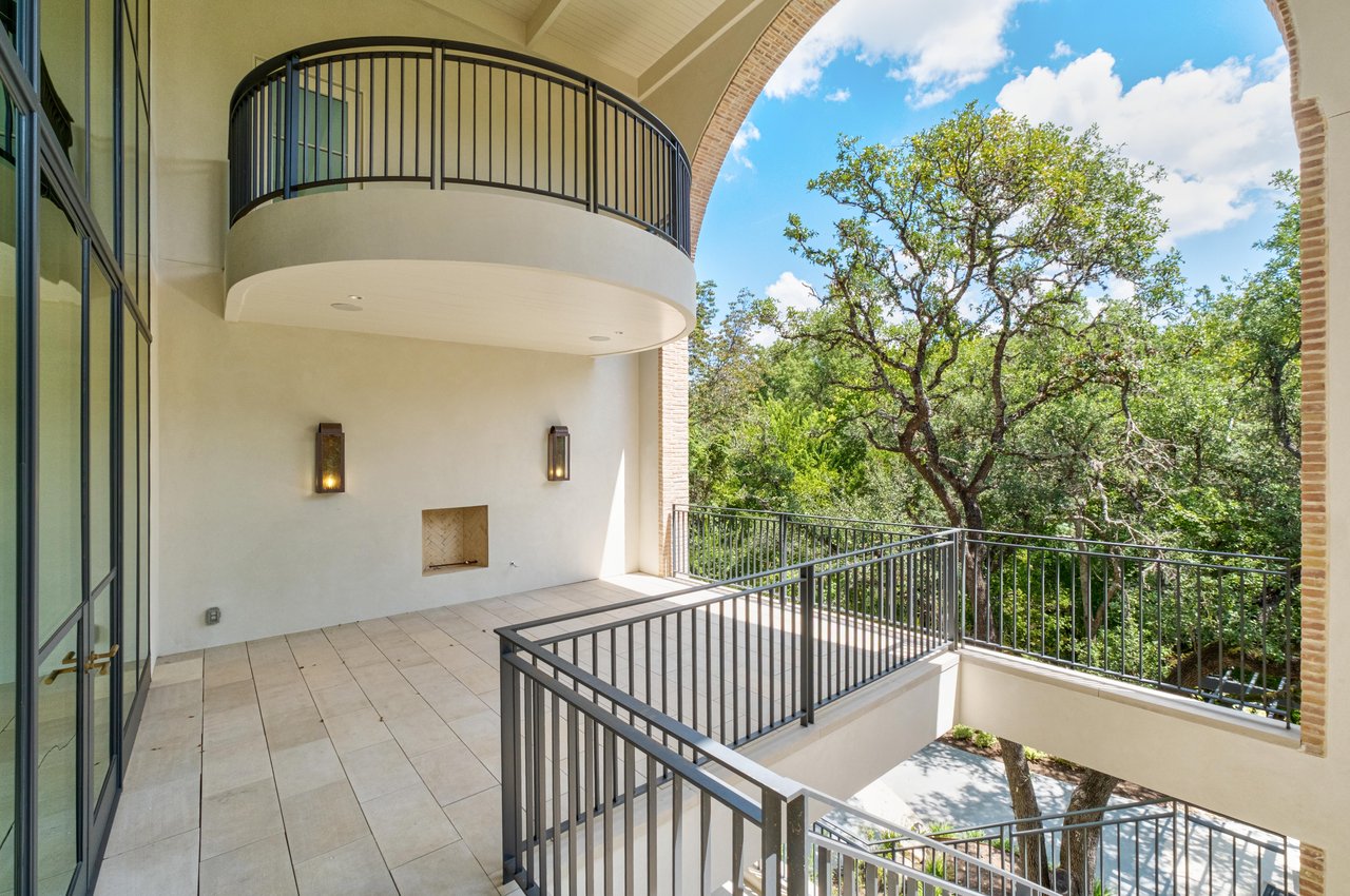 4500 River Wood Court