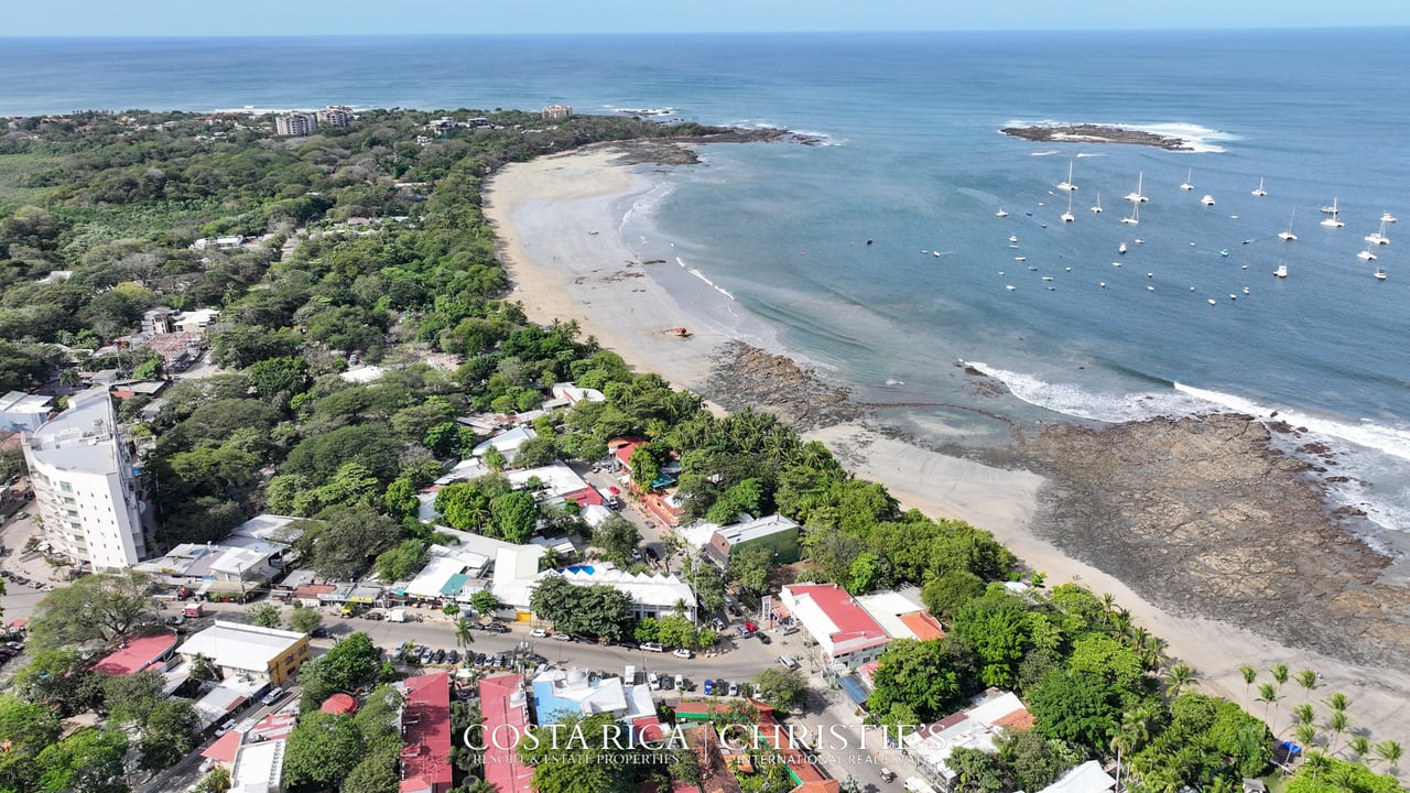 Beachfront Commercial Complex in Tamarindo