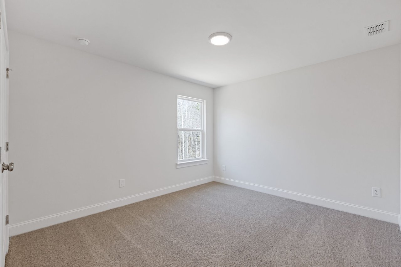 78 Radiant Ct