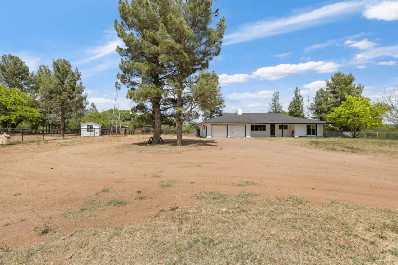 1440 South Loy Road