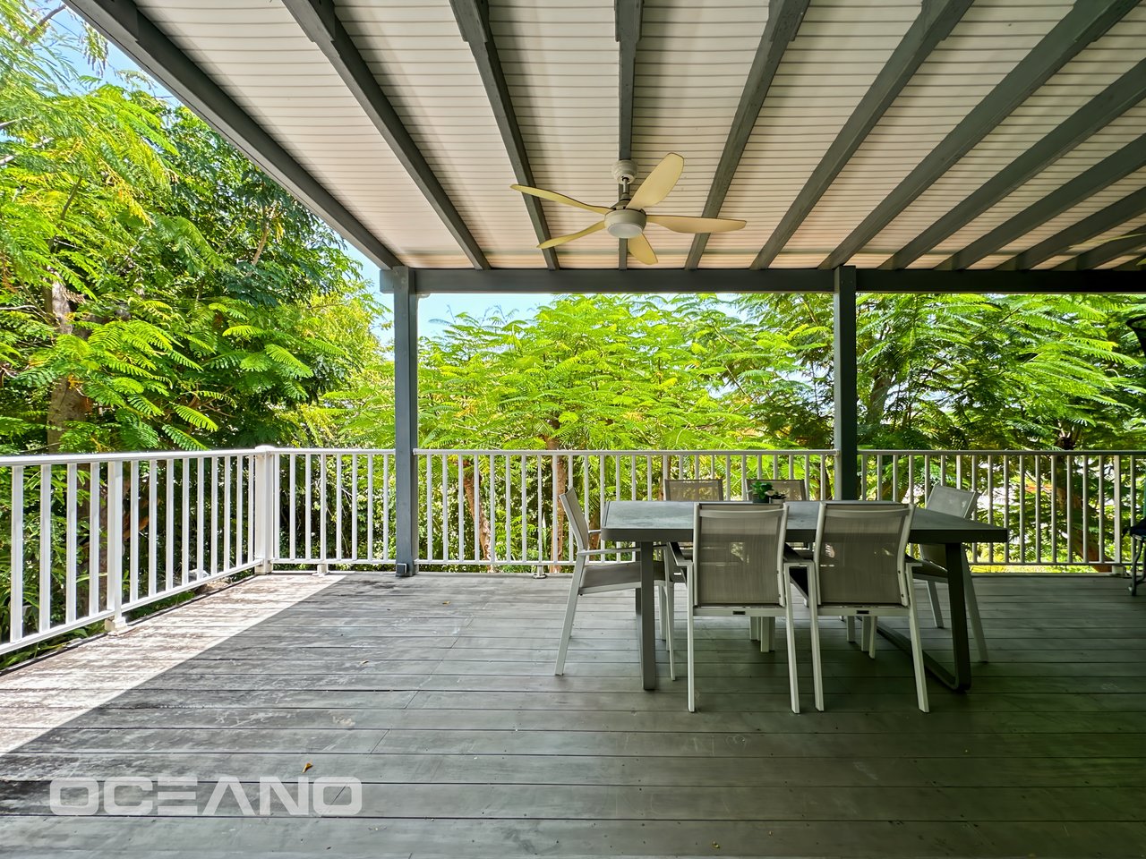 Cozy Home with Mezzanine and Large Terrace – Orient Bay