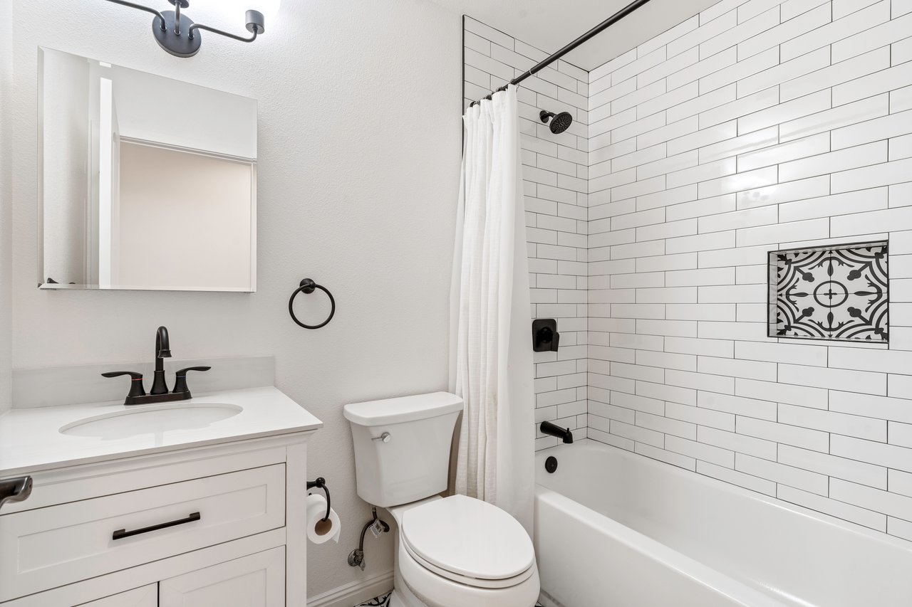 21453 La Capilla, Mission Viejo, CA 92691