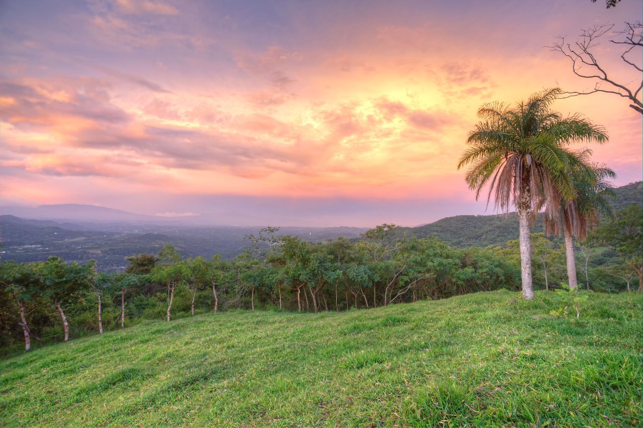 Rancho Montecito Atenas