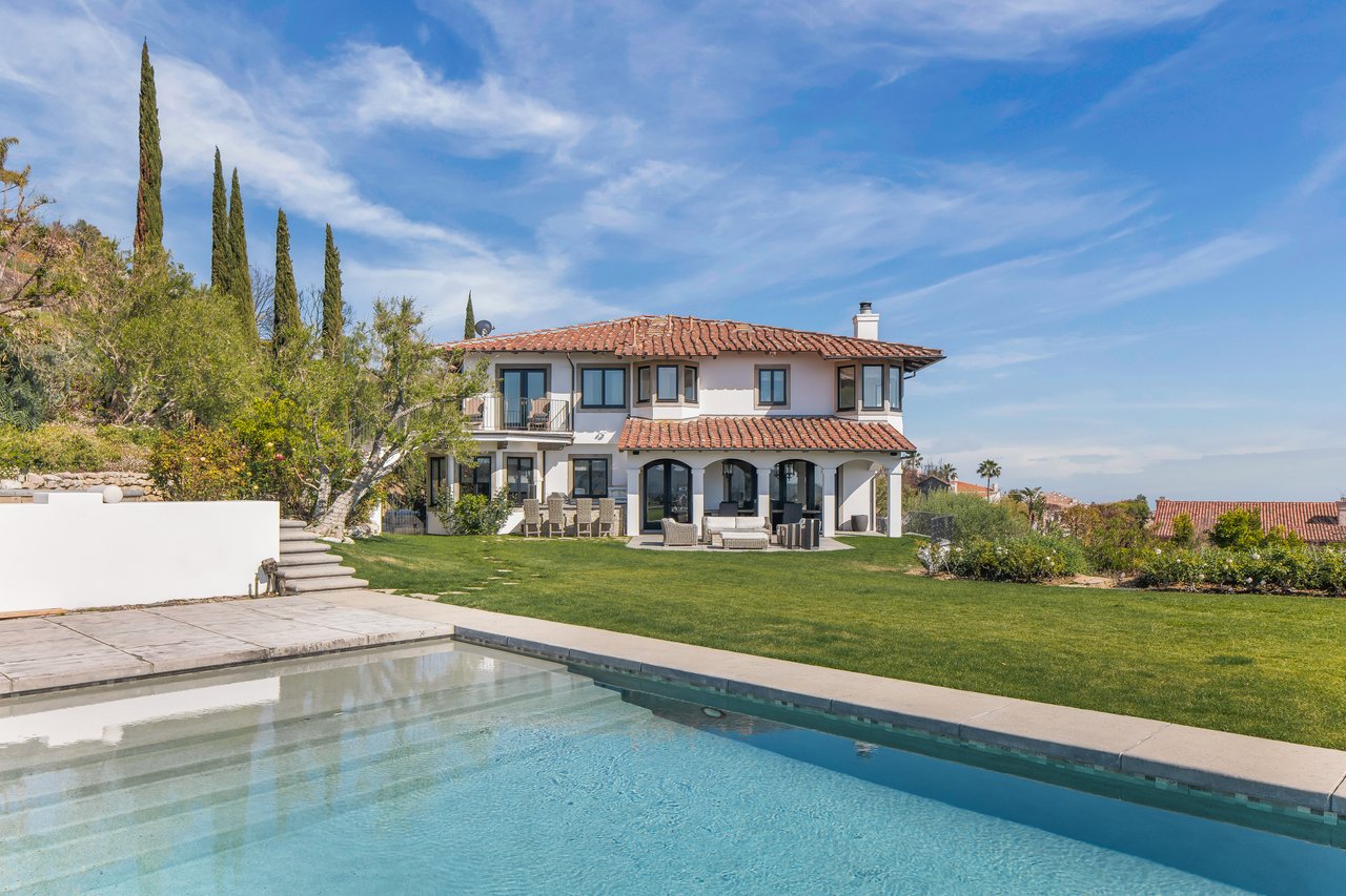 16875 Calle De Sarah