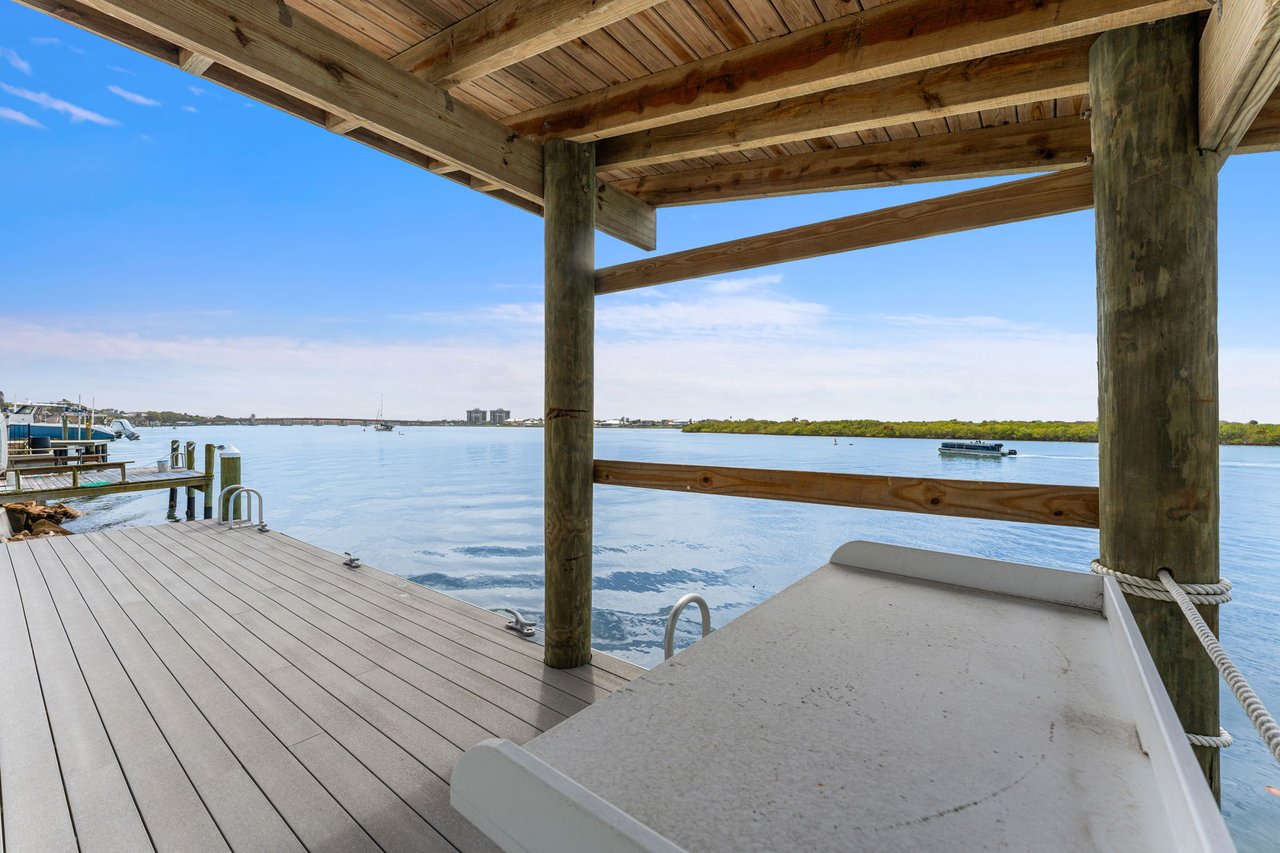 1194 N Peninsula Ave New Smyrna Beach, FL 32169