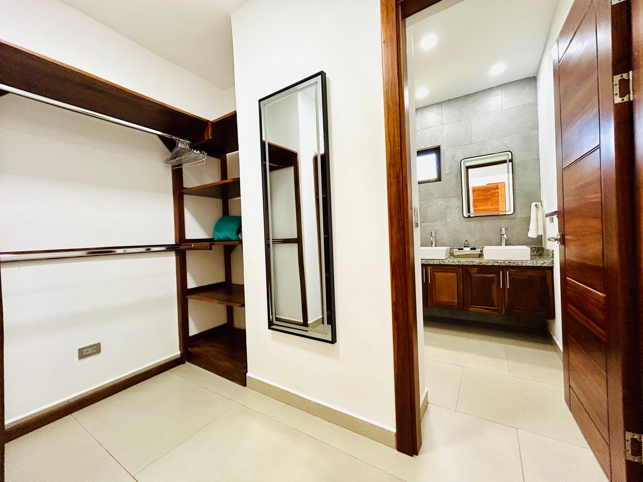 Tropical Modern Living Near Uvita – Stylish Pool Home with Privacy | Price Reduced