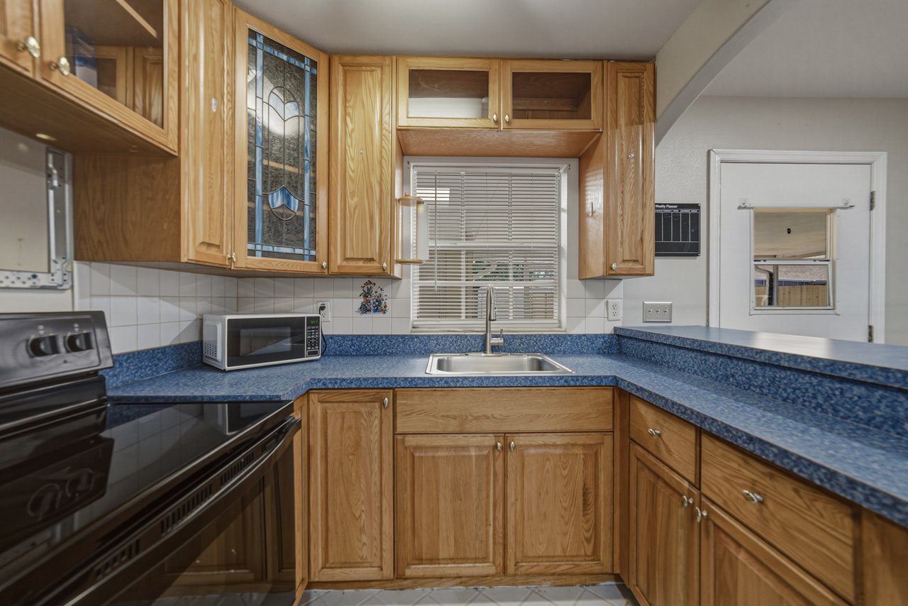 37634 HIDDEN PARK CT