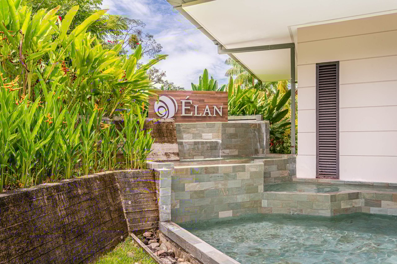 Luxury Beachfront Penthouse Condo - Most Private Unit in Elan