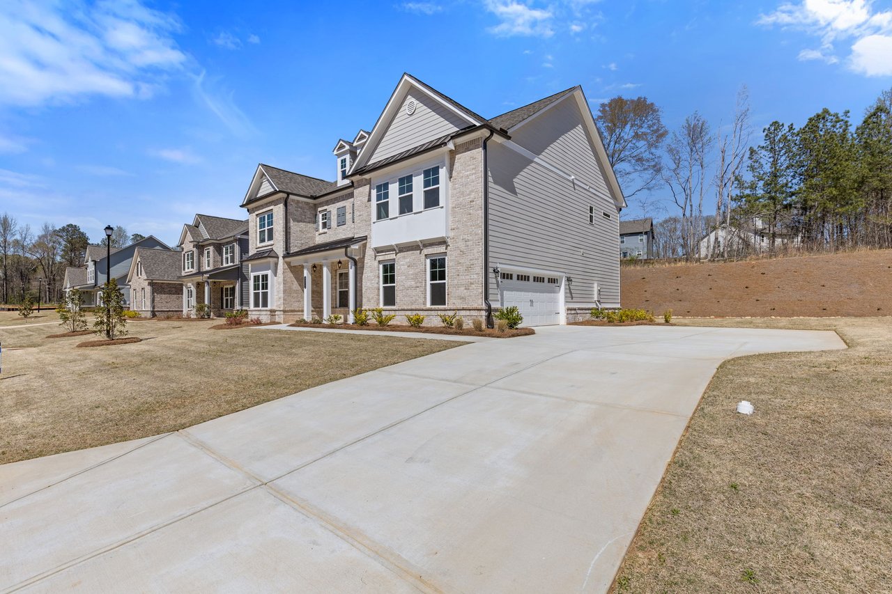 3832 Cheyenne Ln
