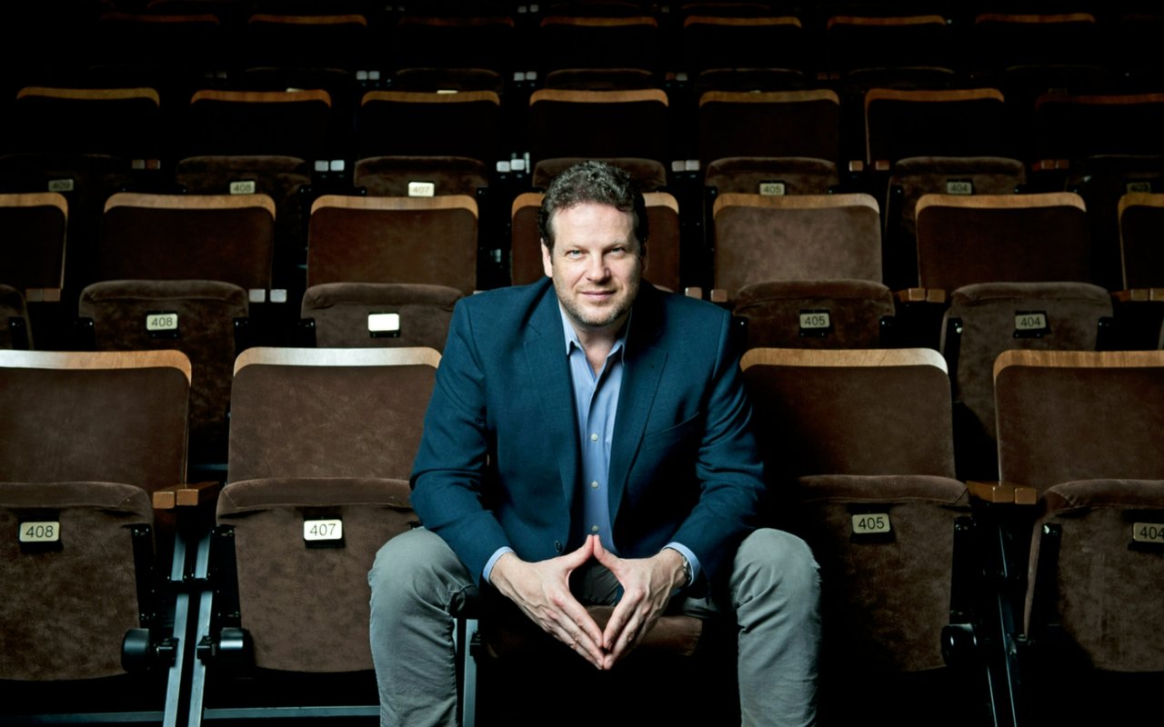 The Leading Man – in Conversation With Albert Schultz