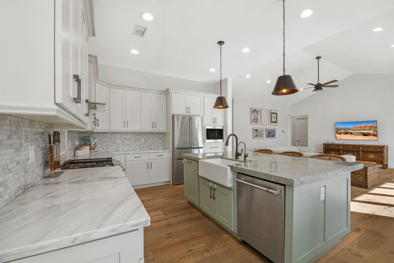 4145 E CAMPBELL Avenue