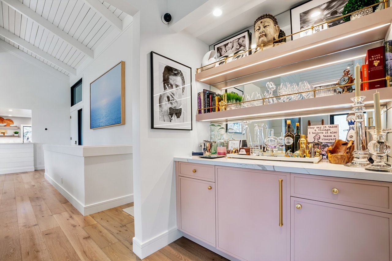 350 Deer Hollow Drive