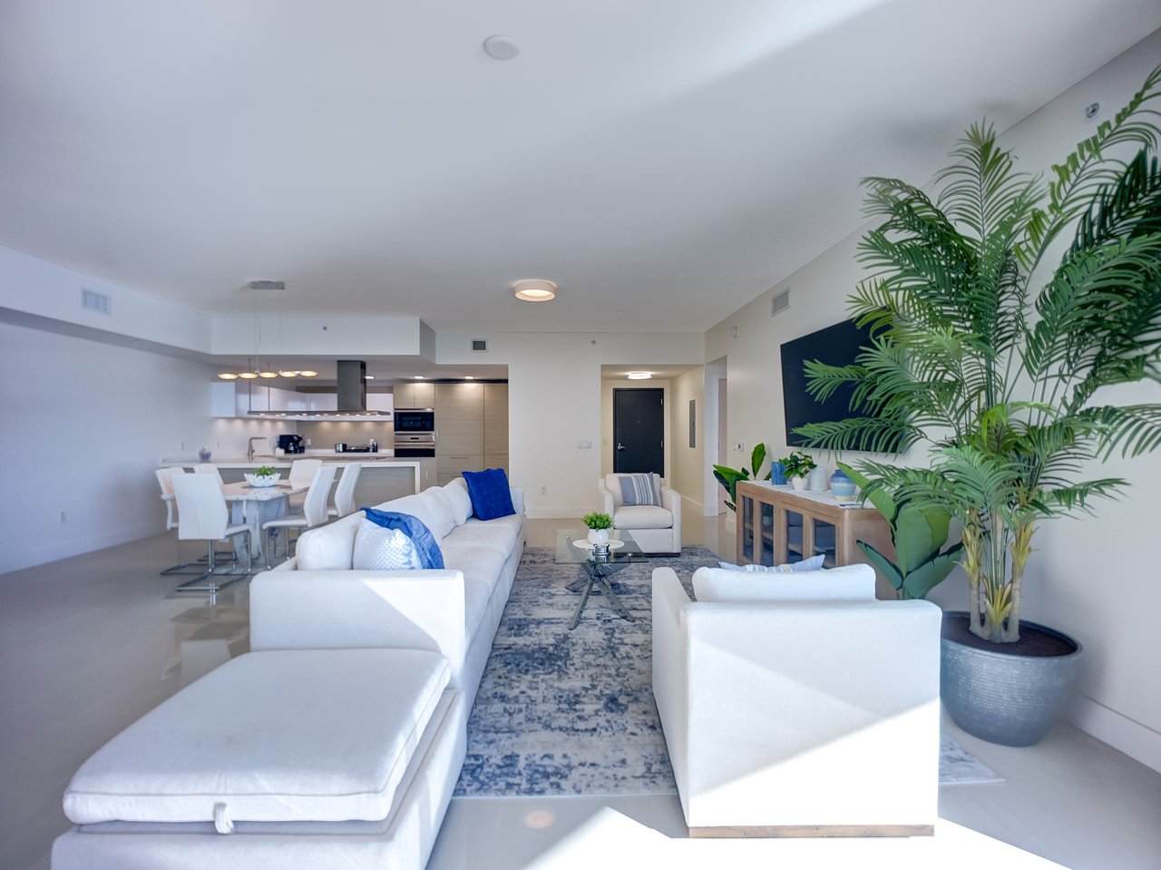 17301 Biscayne Blvd #1203