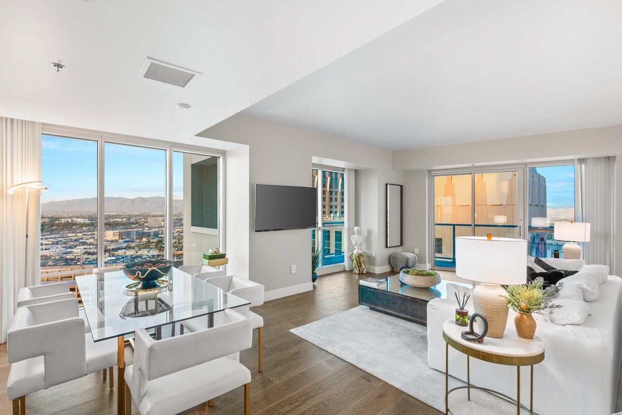 2700 Las Vegas Boulevard 2303