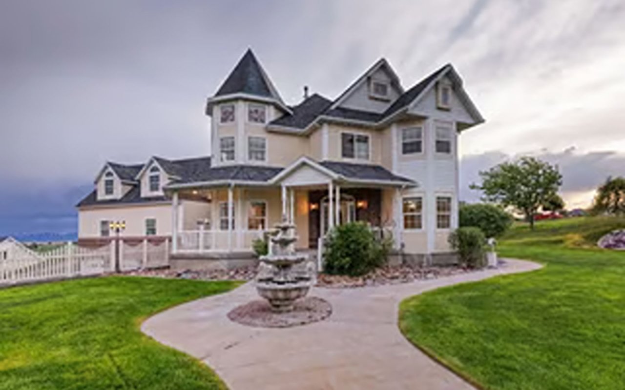 Luxury Open House Tour- Thursday, Oct. 4, 1-4 Pm