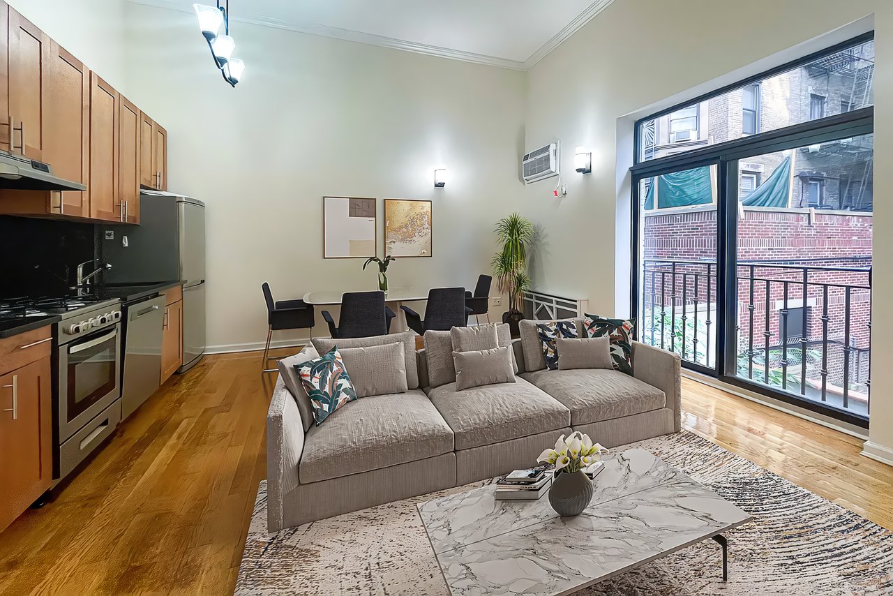 257 W 91st St, #1R