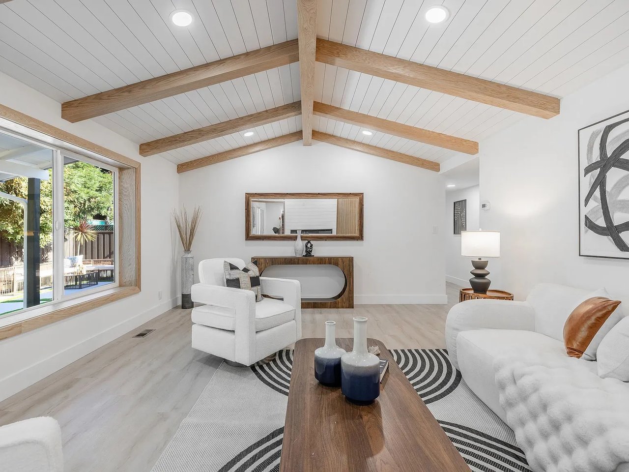 1367 Cordelia Avenue