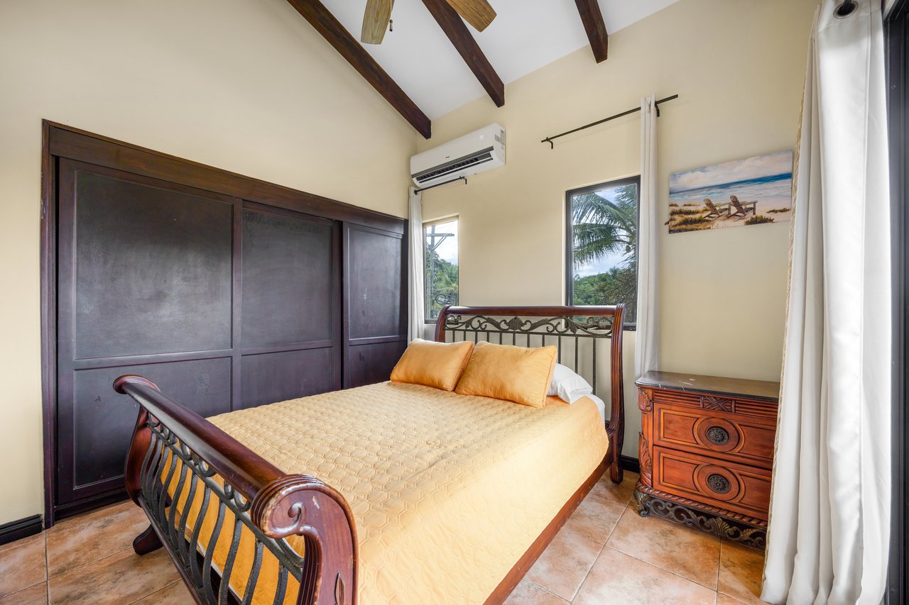 Casa de Vida, Altos de Flamingo | Mediterranean-Style Villa with Pool & Guest House Near Playa Flamingo