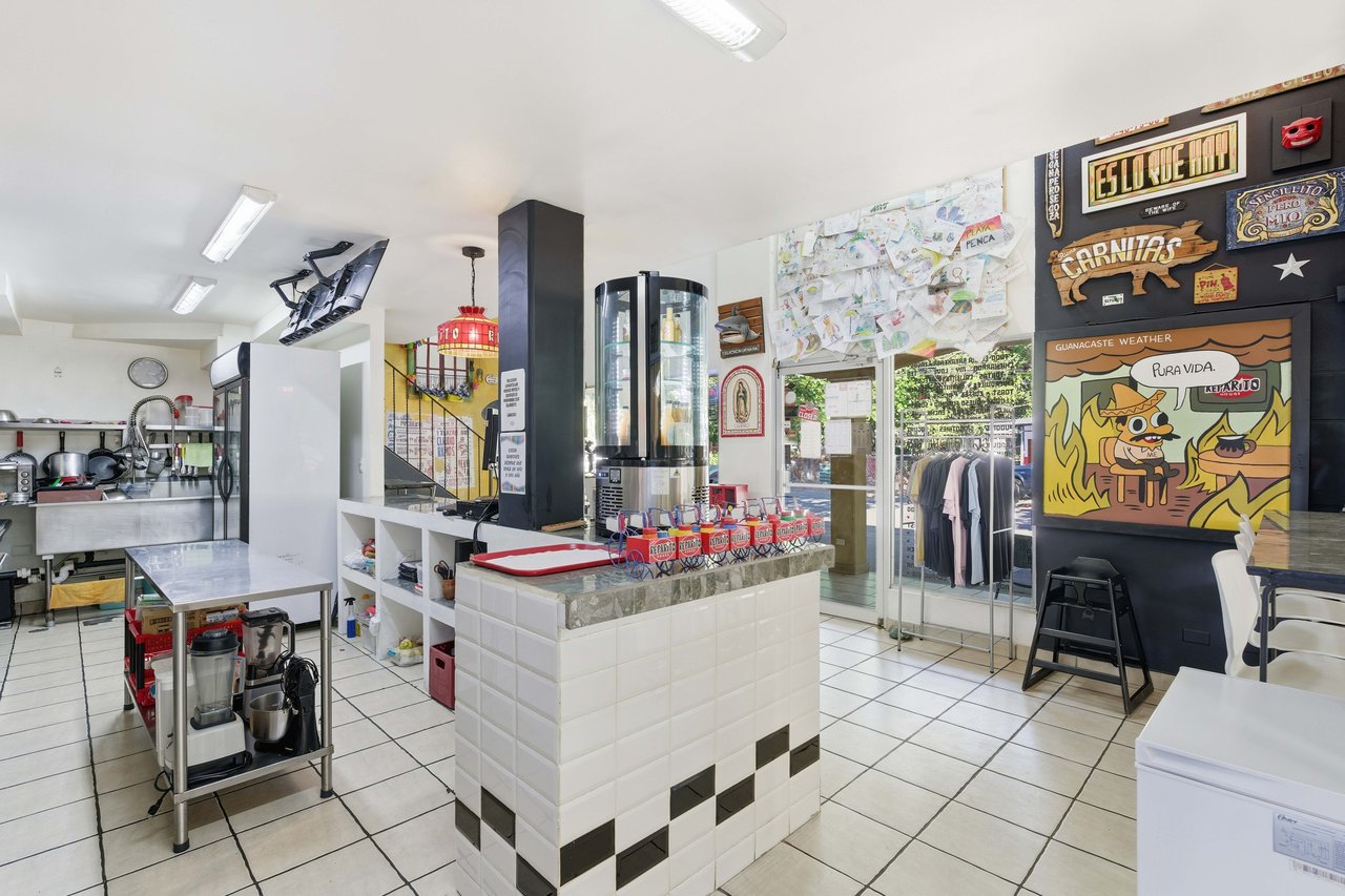 Reparito House | Turnkey Restaurant & Commercial Property for Sale