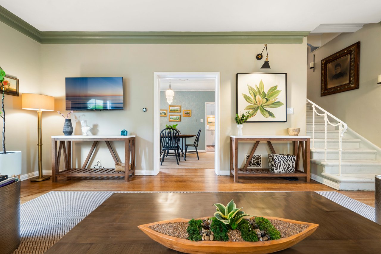 6427 Orange Street, Beverly Grove