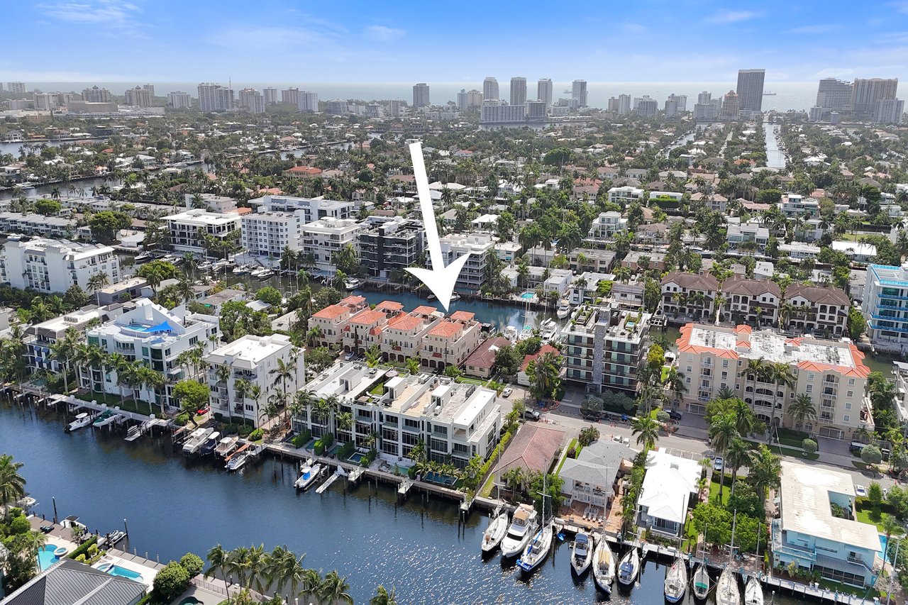 210 HENDRICKS ISLE, FORT LAUDERDALE FL 33301  